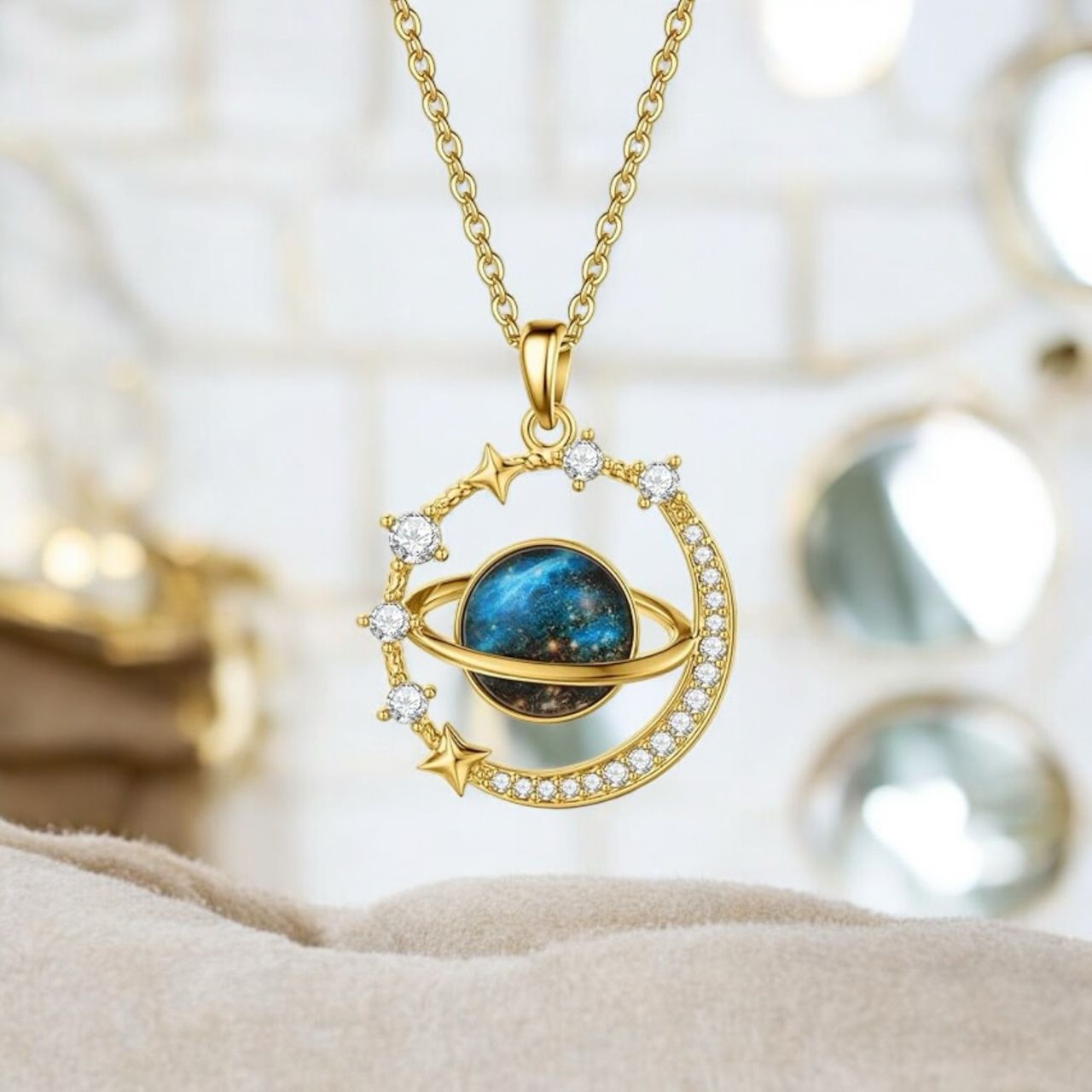 Collar “Saturno Dorado”